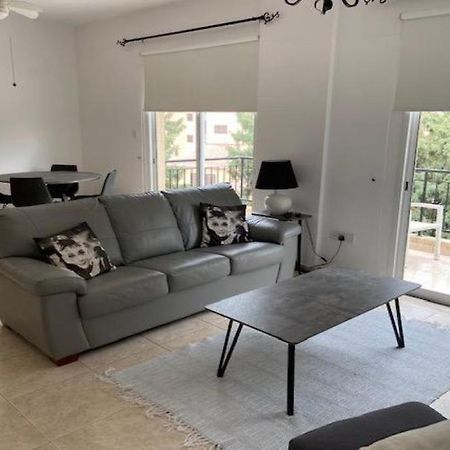 Kato Paphos Apartment In Universal Area Exterior foto
