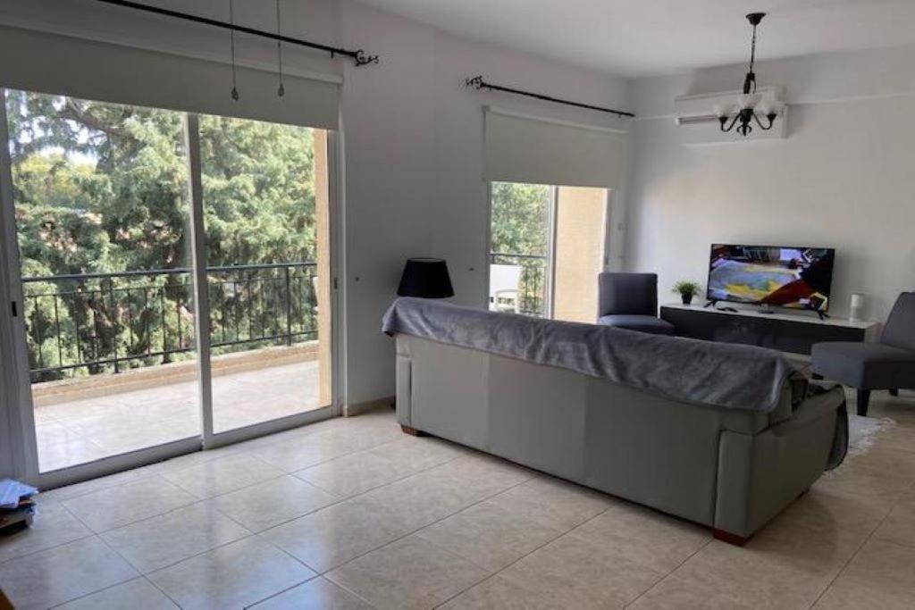 Kato Paphos Apartment In Universal Area Exterior foto